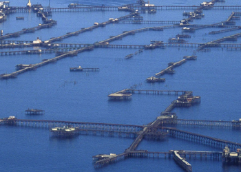 Уходящий под воду город-призрак: что скрывается в Каспийском море?