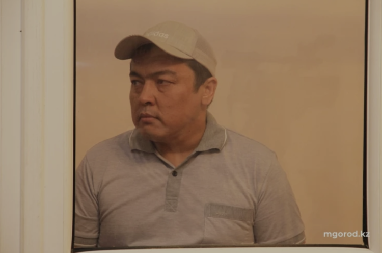 На свободу вышел экс-аким района ЗКО, заказавший убийство своей любовницы