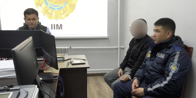 Кибермошенники обманули граждан на миллионы тенге: полиция арестовала подозреваемых