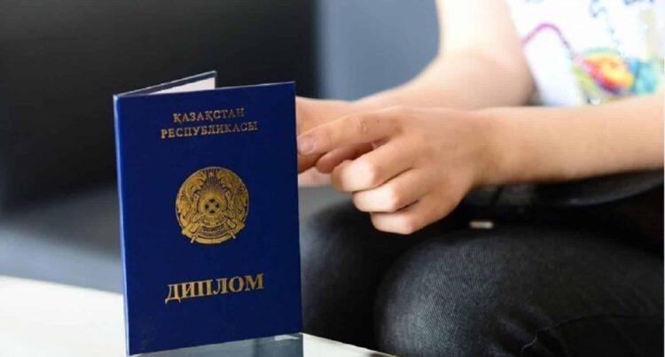 «Семей орманы» қызметкерлері жұмысқа жалған дипломмен орналасқан