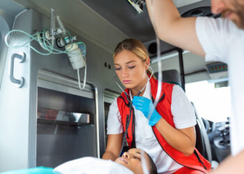 Шокирующее нападение на фельдшера скорой произошло в Костанае