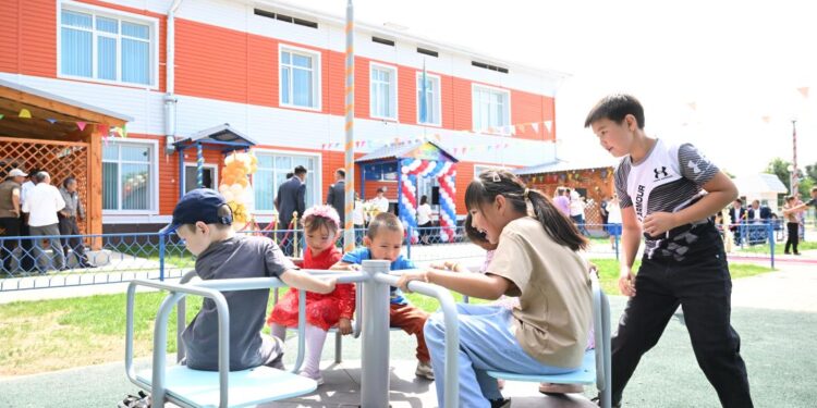 Жетісу облысындағы Ескелді ауданында 4 әлеуметтік нысан жөнделіп, 12 жаңа нысан іске қосылады