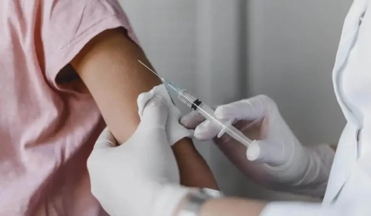 Елімізде 83,7 мыңнан астам қыз бала АПВ-ға қарсы екпе алды