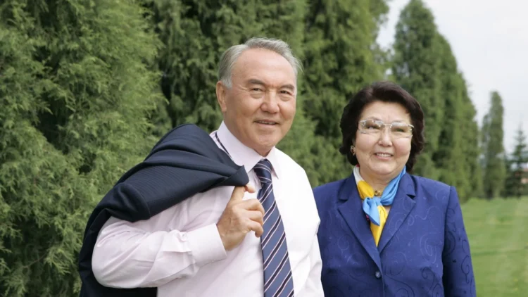 Сара Назарбаева өмірден өтті ме?