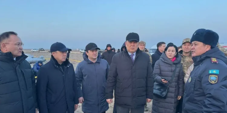 Үкімет комиссиясы Ақтаудағы ұшақ апаты орнында жұмысын бастады