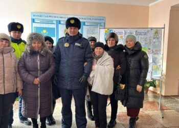 Пассажиры автобуса едва не замерзли в Акмолинской области