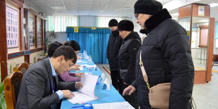 Қонаевта мәслихат депутаттарын сайлау өтуде