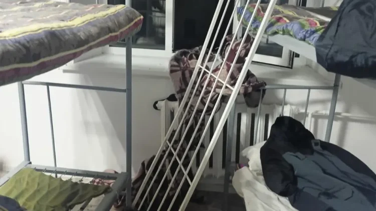 Оралда әскерге шақырылған жігіт терезеден құлап кетті