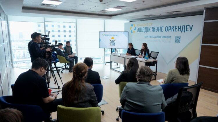 Задержка зарплаты: в Казахстане создали список недобросовестных работодателей