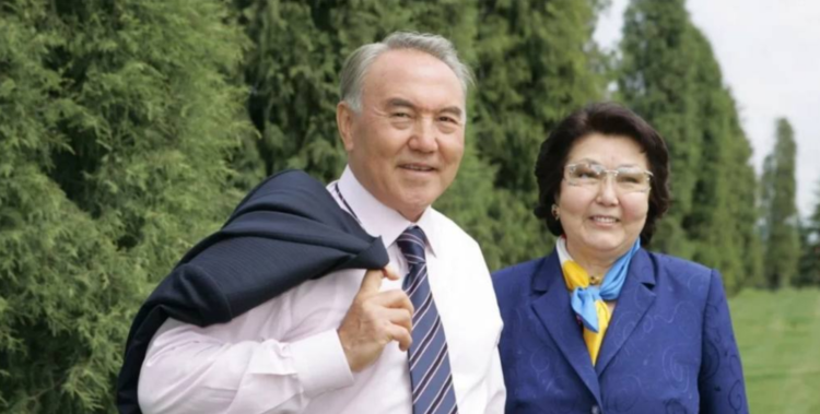 Сара Назарбаева жива