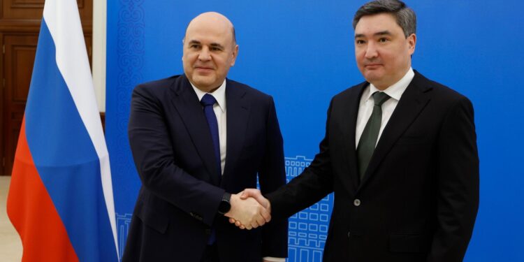 Олжас Бектенов Ресей компанияларын инвестиция салуға шақырды