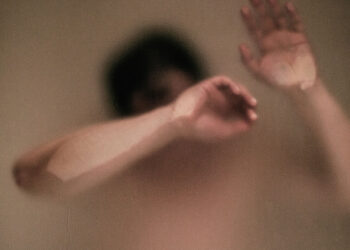 Астанада 19 жастағы жігіт атыс клубында суицид жасады