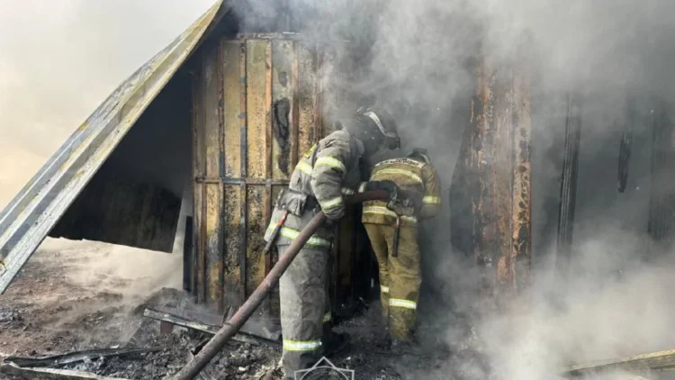 Талғар ауданында теннис клубы отқа оранды