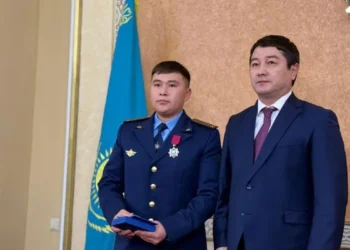 Ақтаудағы ұшақ апаты: көмекке асыққан адамдар мемлекеттік марапат алды