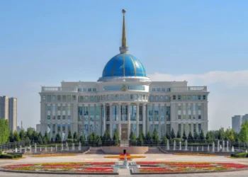 Президент қазақстандықтарды Рождество мерекесімен құттықтады