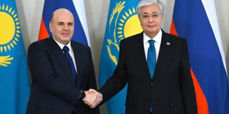 Премьер России Михаил Мишустин прилетел в Алматы