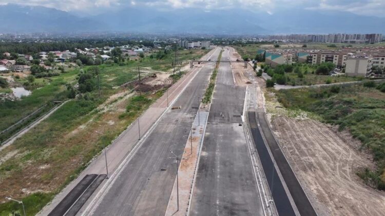 Когда алматинцы смогут проехать по обновленному проспекту Абая