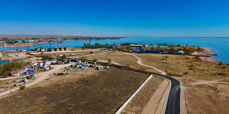 К Городу Кочевников будет построена дорога