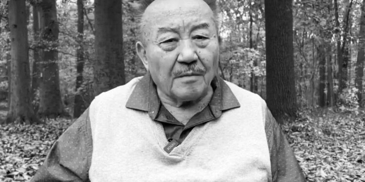 Токаев направил телеграмму соболезнования семье Мухтара Магауина