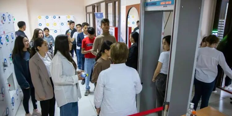 167 тысяч участников: стартовало январское ЕНТ