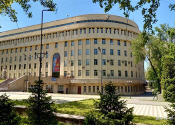 Схему с незаконной продажей недвижимости КазНПУ раскрыли в Алматы