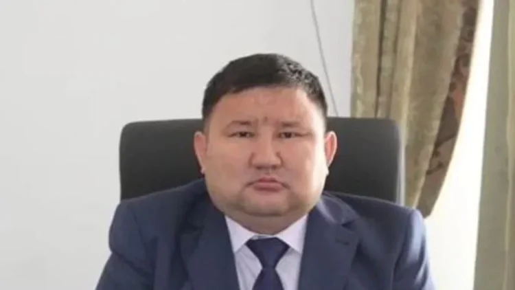 Педофил ретінде айыпталған экс-депутат өмір бойы бас бостандығынан айырылуы мүмкін