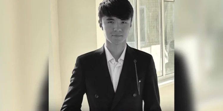 Атырауда 12 жігіт жабылып 17 жасар баланы өлтіріп кетті