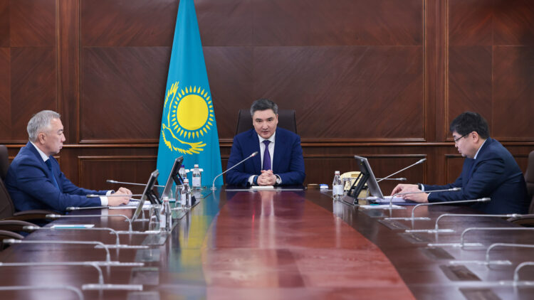 Үкімет басшысы бизнес өкілдеріне ескерту жасады