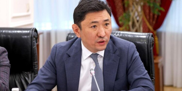 Болат Ақшолақов – KAZENERGY төрағасы