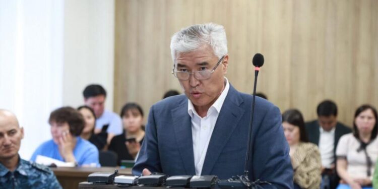 Экс-министр объявил голодовку? Что рассказал адвокат Мухамедиулы