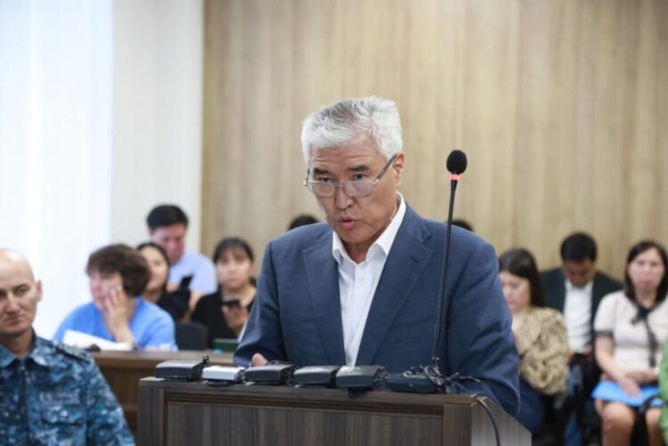 Экс-министр объявил голодовку? Что рассказал адвокат Мухамедиулы