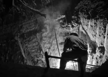 «Жомарт» кенішінде апат болып, 7 адам үйінді астында қалып қойды