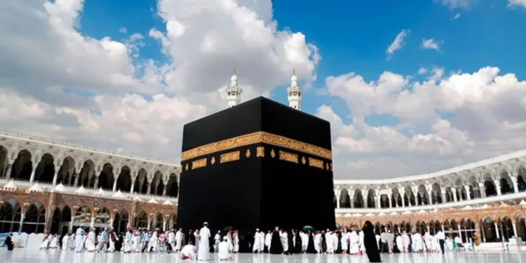 650 мың теңге төлеген. Қажылыққа барам дегендер алданды