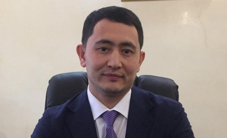 Бывшего замакима Актау Тимура Садвакасова объявили в розыск