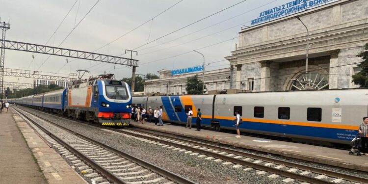 Наурыздан бастап Алматыдан Балқашқа тікелей пойыз жүреді