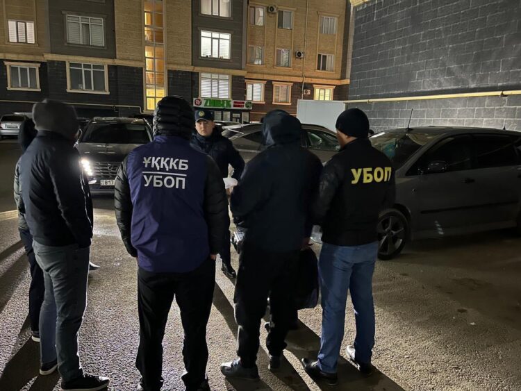 В Мангистау изъяли 11 кг черной икры: задержаны двое граждан