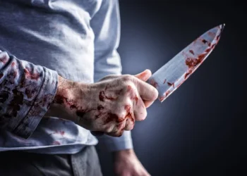 Подросток с психическим расстройством изрезал ребенка ножом в Астане