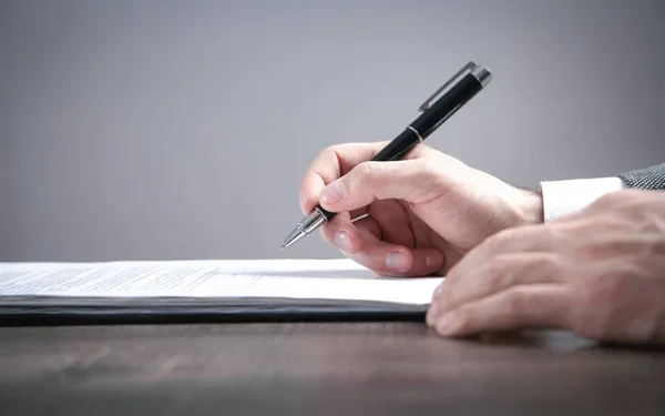 В Казахстане запустили петицию против снижения порога по НДС до 15 млн тенге