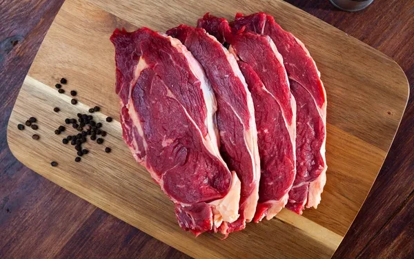 Говядина дорожает в Казахстане: Минсельхоз объяснил причины роста цен