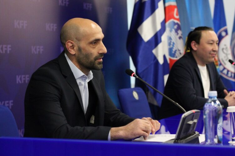 Алиев рассказал о зарплате в сборной