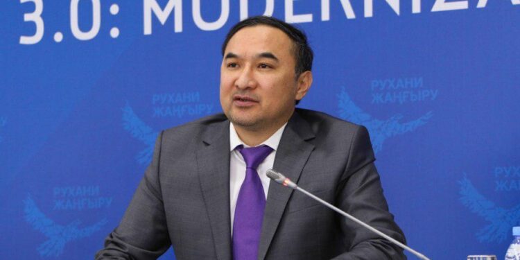 Алматы әкімінің бұрынғы орынбасары Ержан Бабақұмаров 15 тәулікке қамалды