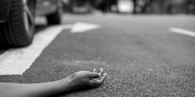 В Павлодаре бывший муж намеренно сбил женщину