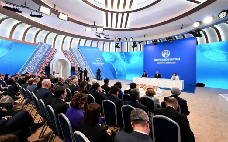 Ұлттық құрылтай: Аудан әкімдерін тікелей халық сайлайды