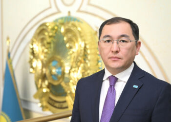 Айбек Смадияров стал главой Комитета международной информации