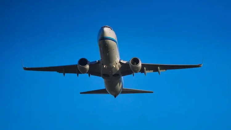 Алматыдан Вьетнамға шыққан ұшақ әуежайға қайтып келуге мәжбүр болды