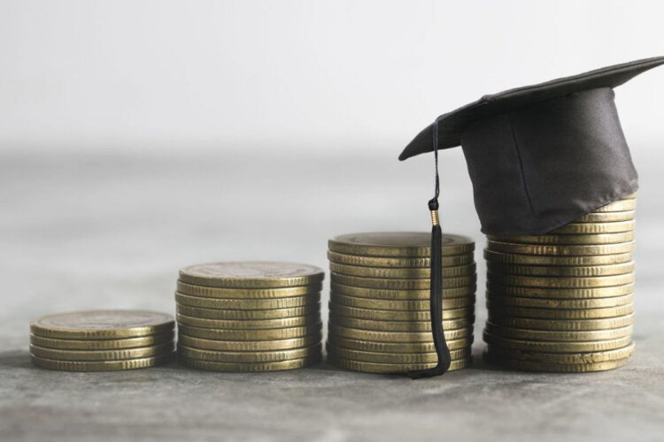 Қазақстандықтар білім жинақтау жүйесі бойынша алғашқы төлемдерін алды