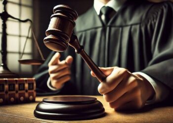 «Жұмыс визасын жасап беремін» деген алаяқ ​92 миллион теңге иемденген