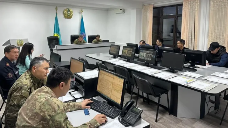 Жер сілкінісі: жедел штаб жұмыс істеп жатыр