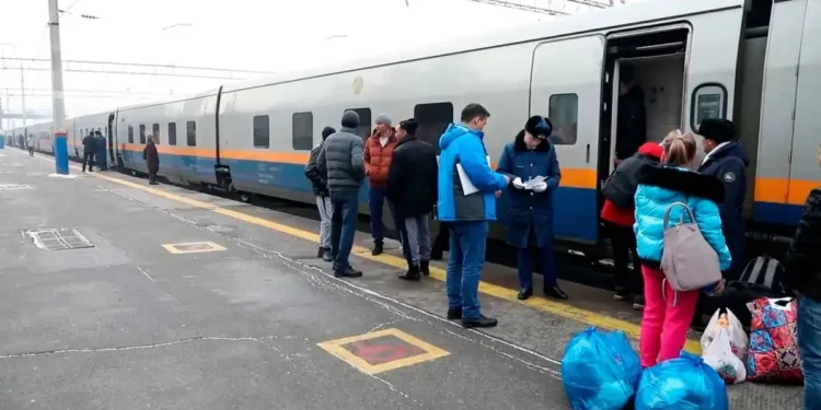 Елімізде тағы 53 теміржол вокзалы жөнделеді