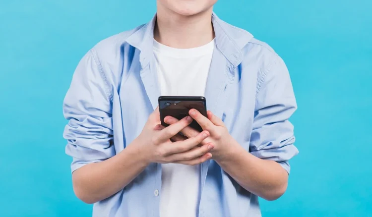 Балаларға арналған SIM-карталар қолданысқа енгізіледі